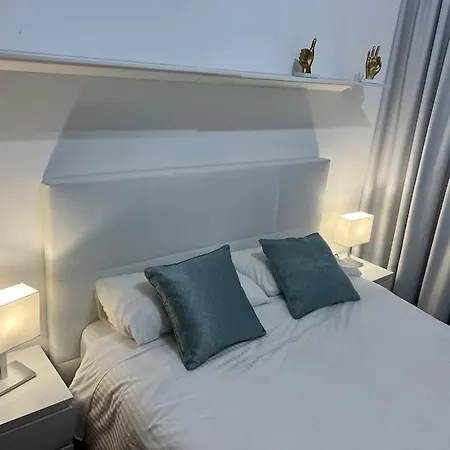 Jardin Secreto De Villa Tabaiba